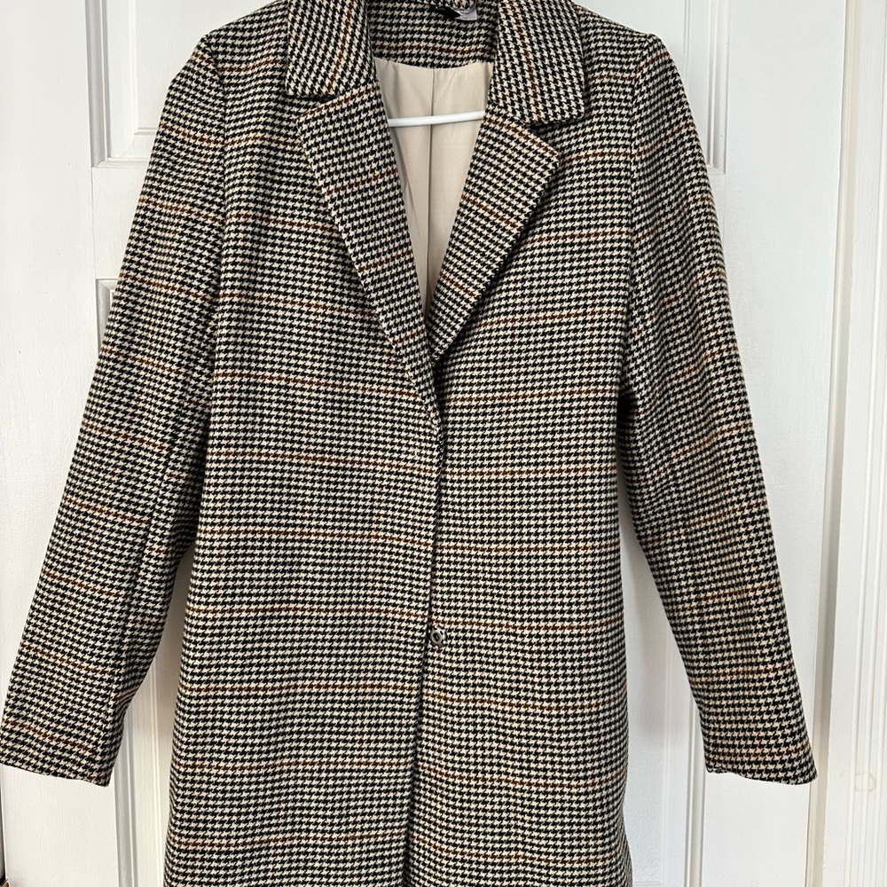 Women's Houndstooth Coat